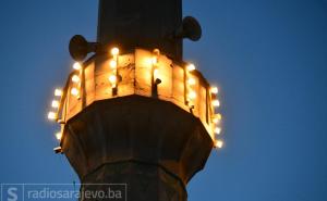 Muslimani obilježili odabranu noć - noć oprosta, sudbine i želja